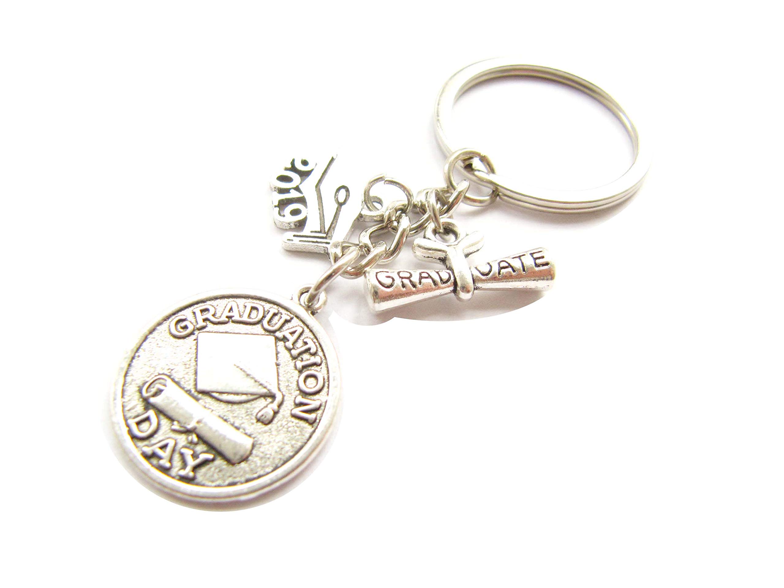 Graduation Keychain Gift for Men & Women - Commemorative Diploma & Cap Keyring - Perfect for Graduation Ceremony, Party Favors, and Class of 2019 Souvenirs