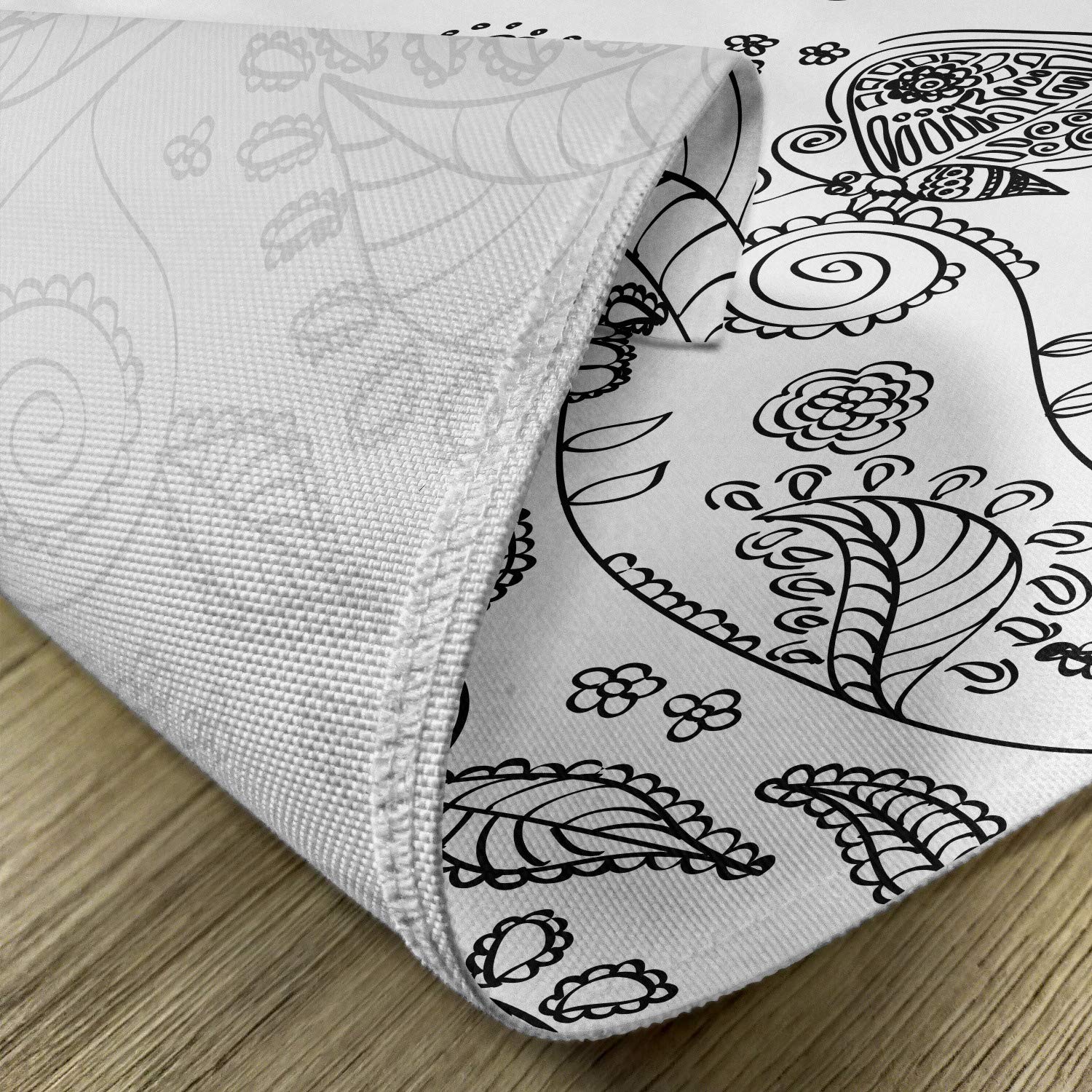Ambesonne Floral Place Mats Set of 4 - Doodle Style Circular Swirled Flower Petals with Butterflies & Leaves Design - Washable Fabric Table Mats for Dining Room & Kitchen Decor (Black & White) - Perfect for Dinner Parties, Brunch & Holiday Table Settings