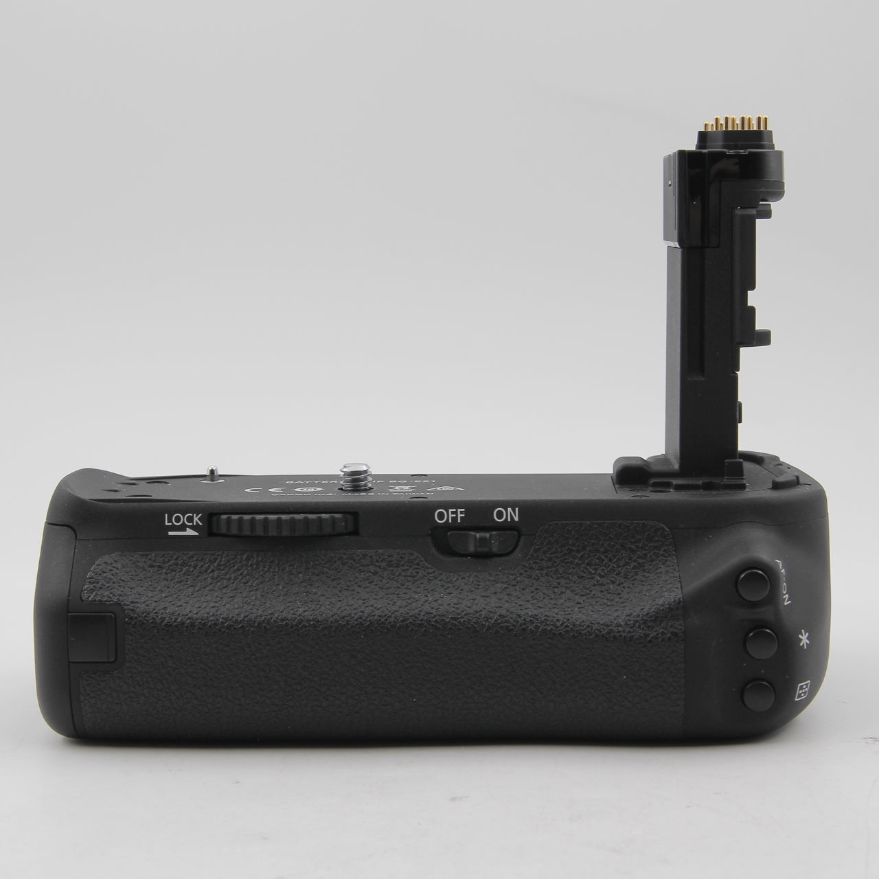 Used Canon BG-E21 Battery Grip for EOS 6D Mark II DSLR Camera - Compatible with Canon 6D Mark II - Perfect for Extended Photography Sessions, Wedding & Event Shooting