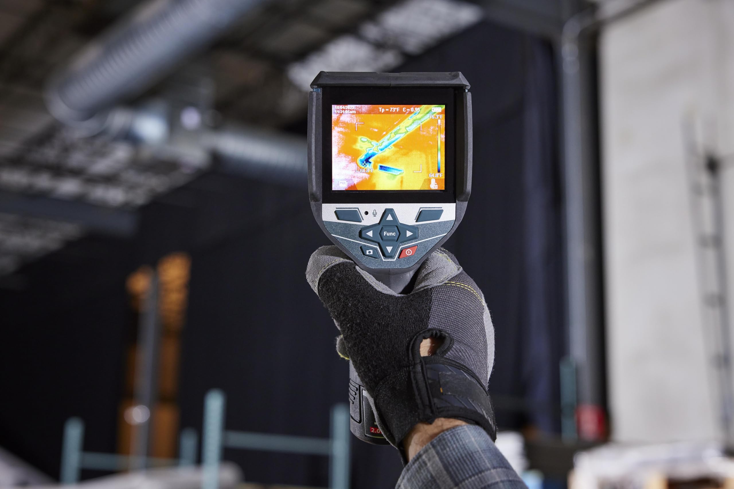 Bosch GTC600C 12V Max Thermal Imaging Camera with 2Ah Lithium-Ion Battery, Charger & USB-A to USB-C Cable - Perfect for Home Inspections, Electrical Diagnostics & HVAC Maintenance