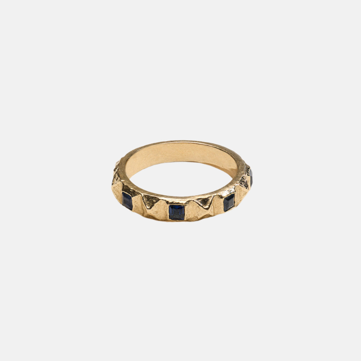 Sapphire Pyramid Band Ring for Women - Elegant Blue Gemstone Jewelry Gift for Her - Perfect for Weddings, Anniversaries & Special Occasions