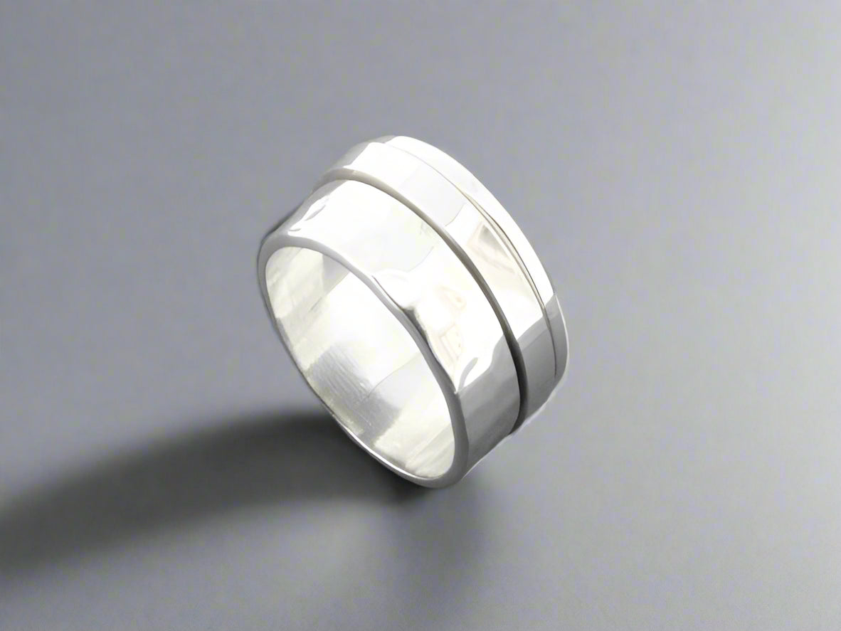 Hammered Spinner Ring for Anxiety Relief - Sterling Silver 925 Unisex Jewelry for Stress Relief & Focus - Perfect for Meditation, Fidgeting, and Everyday Wear
