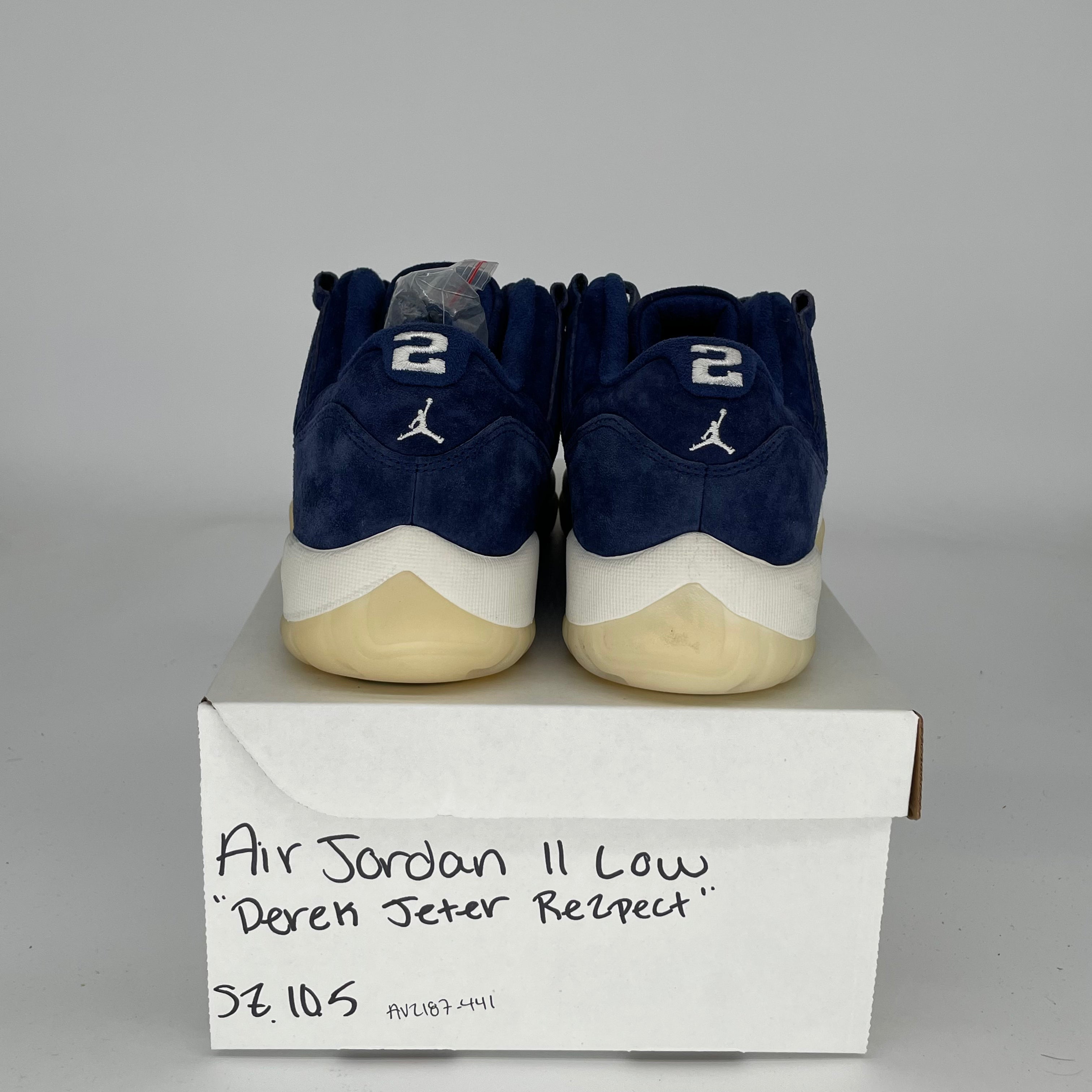 AIR JORDAN 11 LOW DEREK JETER RE2PECT Men's Basketball Shoes Size 10.5 White/Black/Red AV2187-441 - Perfect for Casual Wear, Sports & Sneaker Collectors