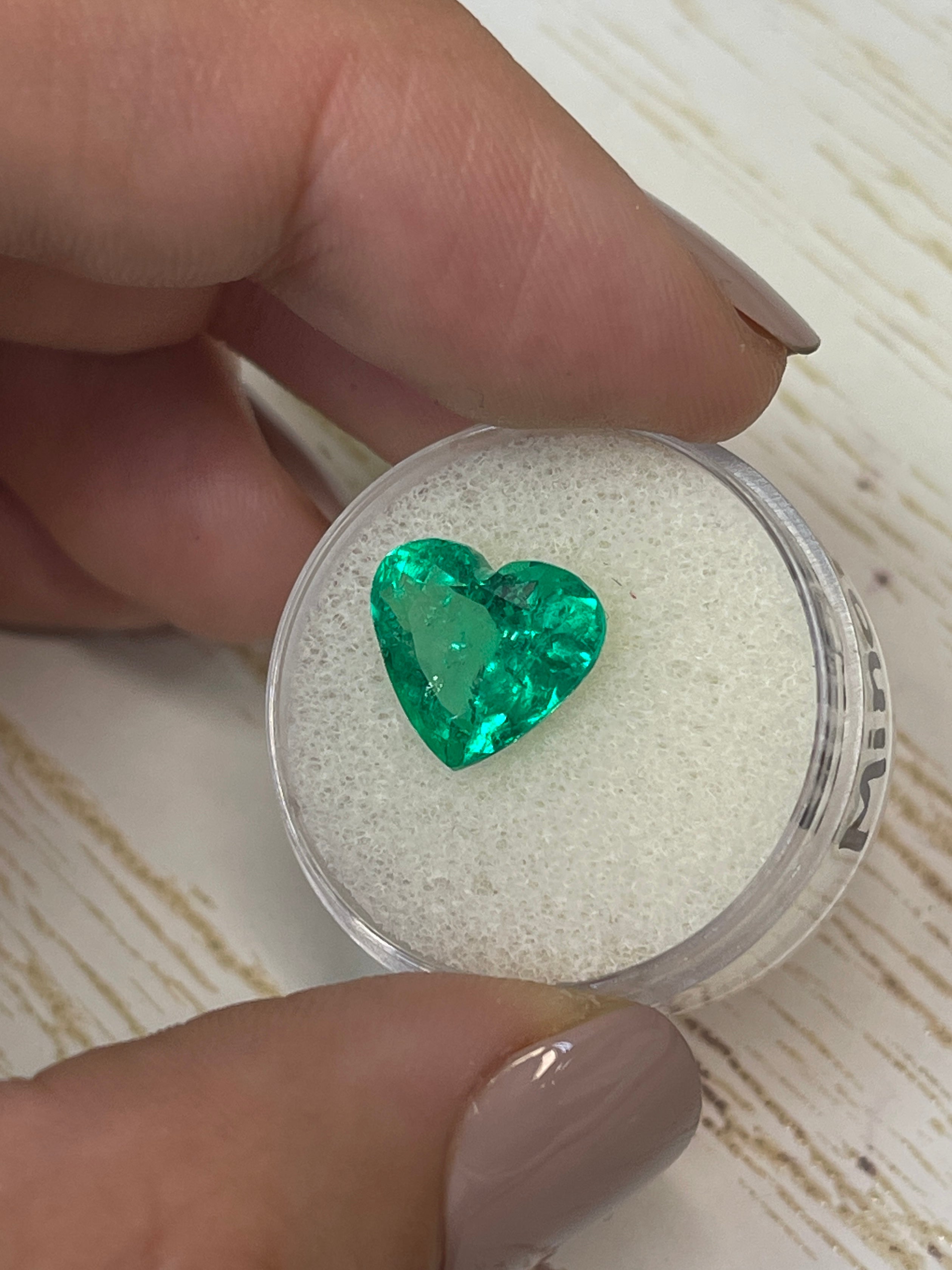 4.12 Carat Muzo Green Natural Loose Colombian Emerald Heart Cut Gemstone - Minor Oil Treatment | Perfect for Engagement Rings, Pendants & Fine Jewelry Making