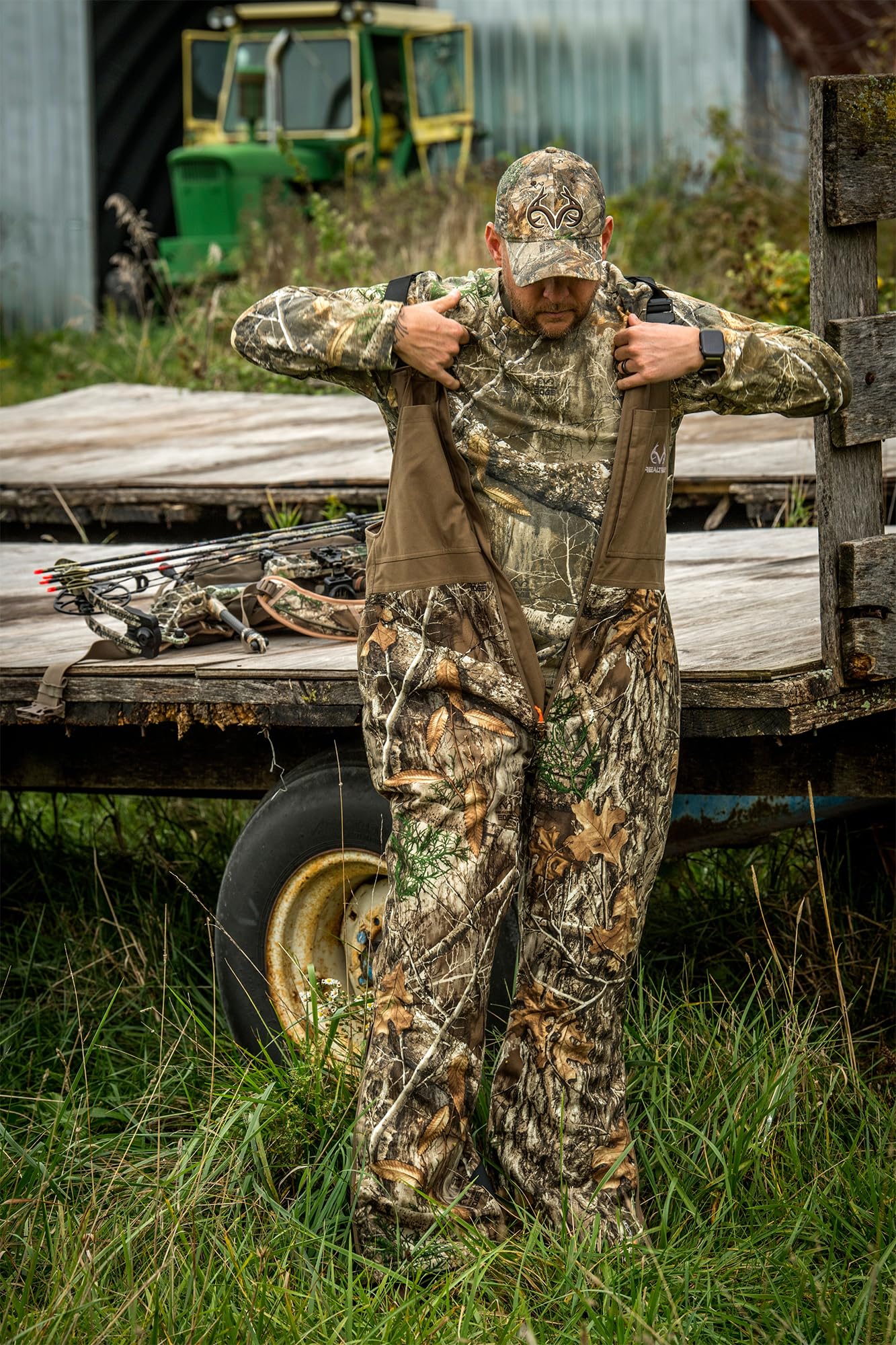 Realtree Men's Edge Timber Camo Hunting Bibs - Insulated Windproof Breathable Midweight Coveralls for Cold Weather Hunting & Outdoor Activities