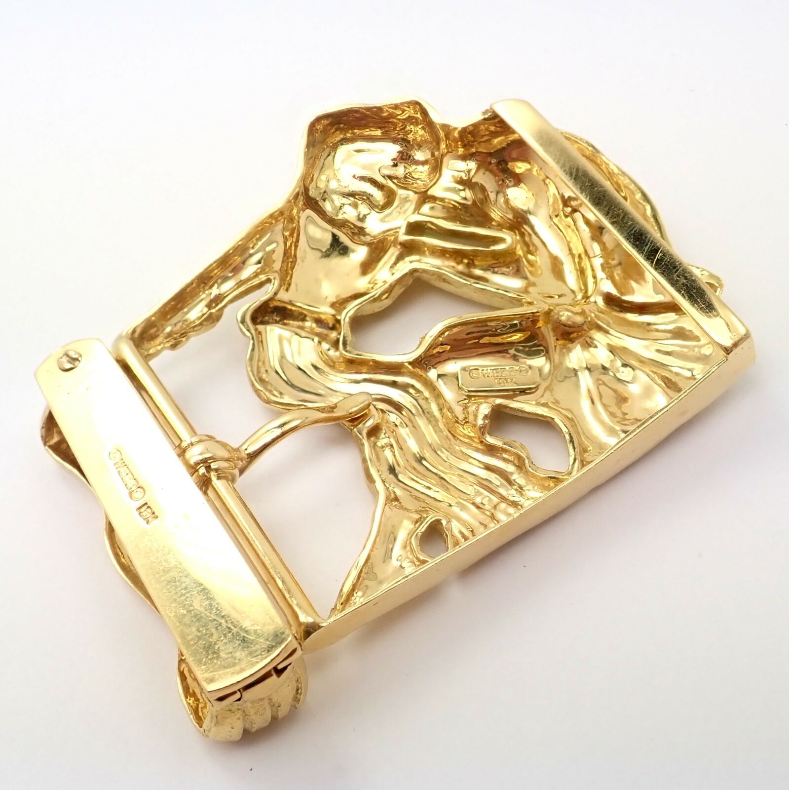 Vintage David Webb 18k Yellow Gold Zodiac Aquarius Belt Buckle - 1980s Luxury Collectible Jewelry for Fashion & Special Occasions