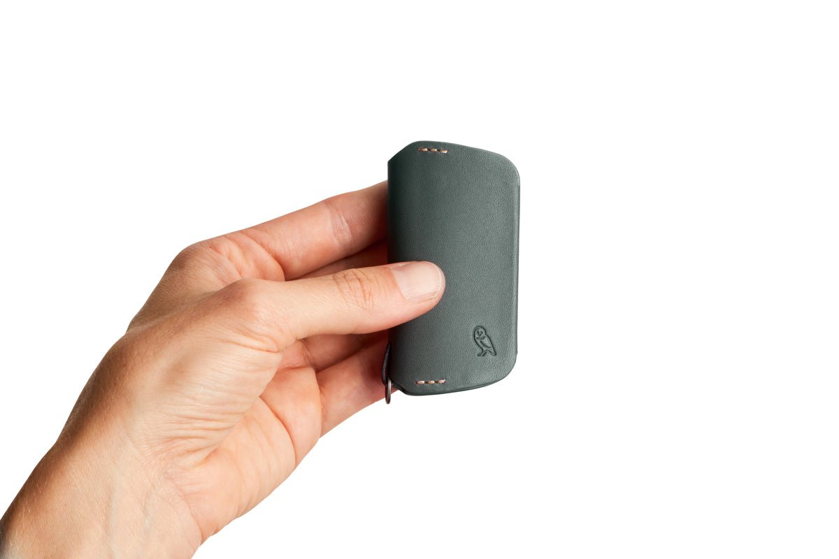 Bellroy Key Cover Plus Third Edition - Premium Leather Key Organizer for Keys, Cards & Cash | Slim & Durable RFID Protection | Perfect for Travel, Work & Everyday Carry (EDC)