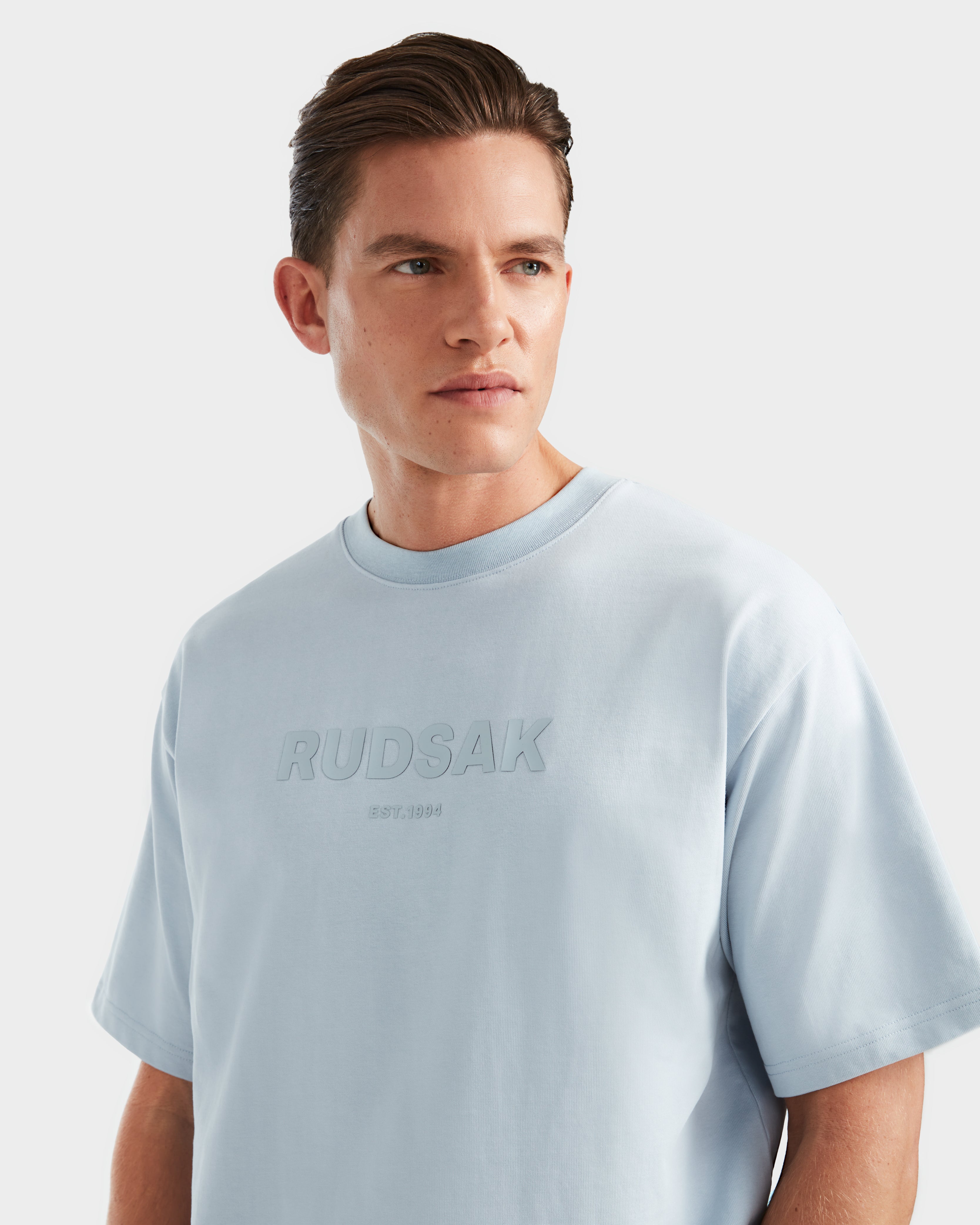 KARTER 9524008 Sky Blue M - Stylish and Comfortable Men's T-Shirt for Casual Wear, Outdoor Activities, and Everyday Fashion