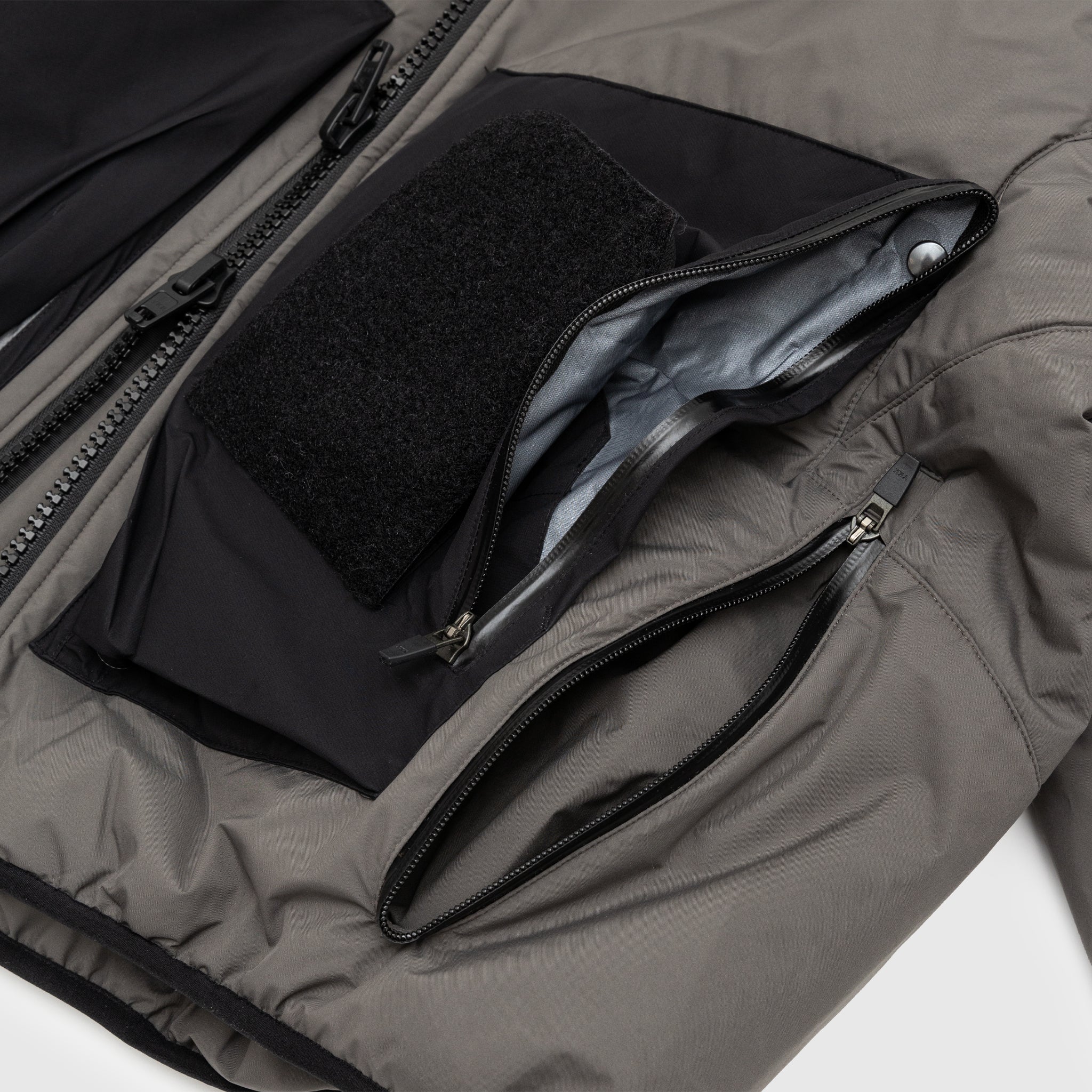 J91A WS WINDSTOPPER® PRIMALOFT® Modular Jacket - Lightweight Insulated Windproof Winter Coat for Outdoor Hiking & Skiing