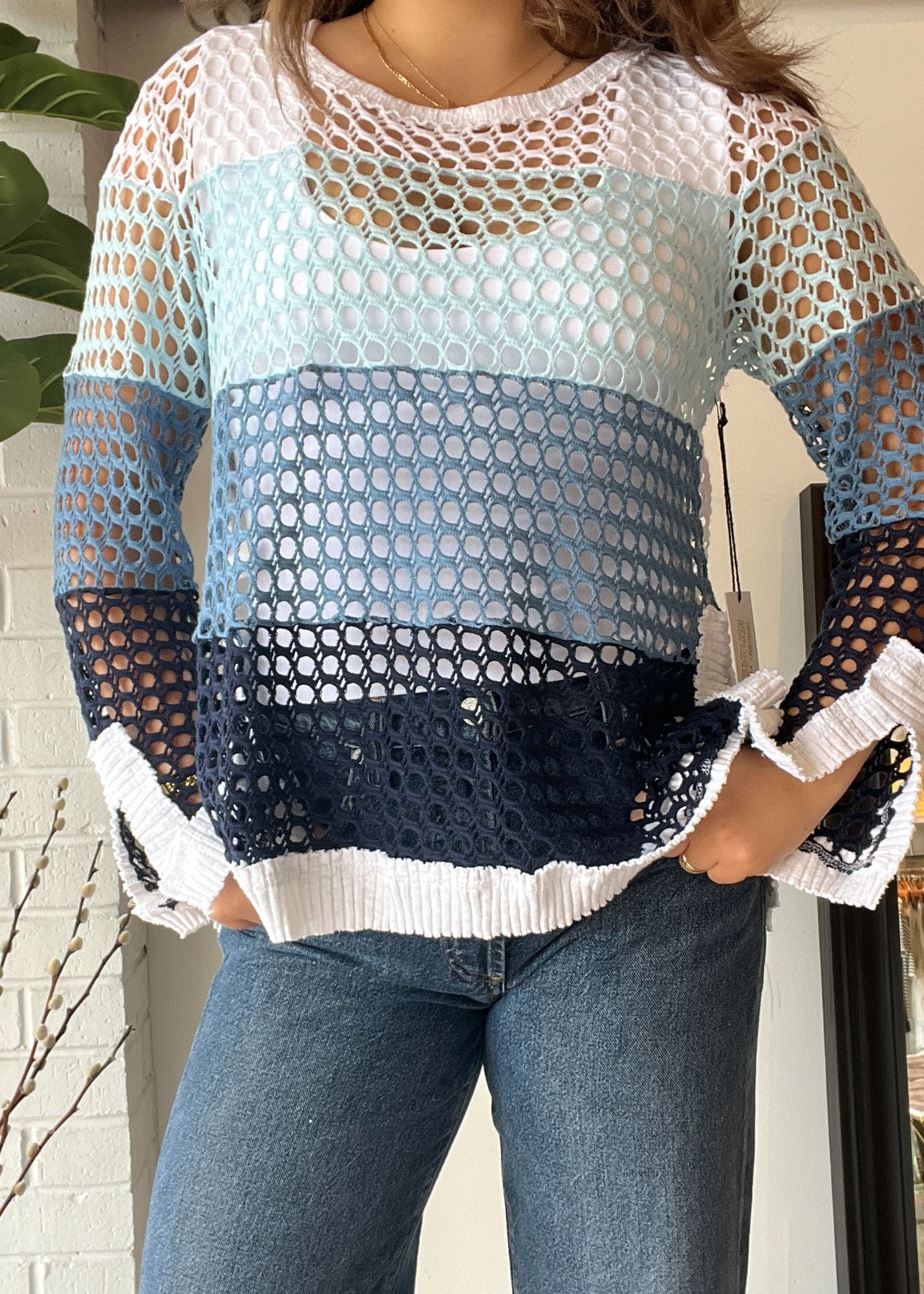 Women's Long Sleeve Crewneck Layered Color T-Shirt - Casual Comfort Fit Basic Top for Everyday Wear, Work & Fall Outfits