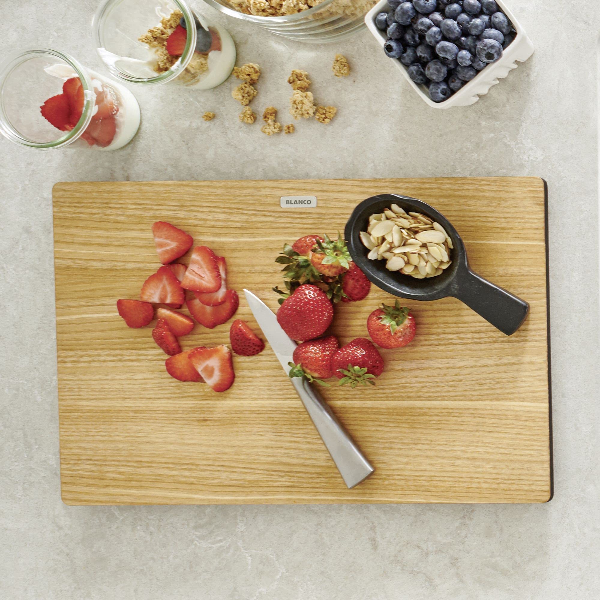 Premium Blanco 231609 Wooden Cutting Board - Large Durable Kitchen Chopping Board for Meat, Vegetables & Fruits - Perfect for Home Chefs & Professional Kitchens