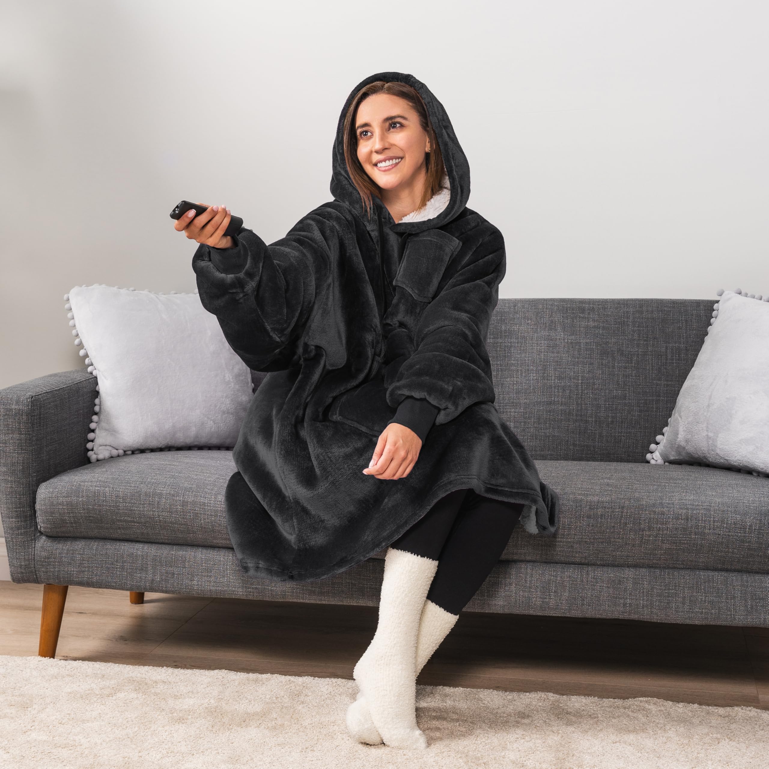 PAVILIA Women's Sherpa Wearable Blanket Hoodie - Oversized Cozy Fleece Hooded Sweatshirt for Men & Women | Perfect for Lounging, Netflix Nights & Outdoor Camping