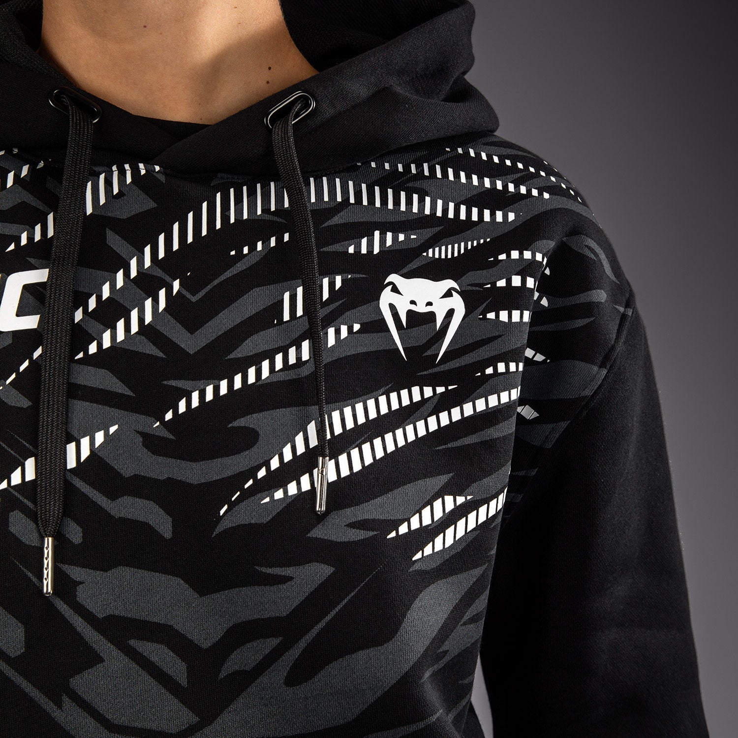 Venum UFC Fusion Women's Replica Pullover Hoodie - Black | MMA Training, Gym Workout & Casual Streetwear