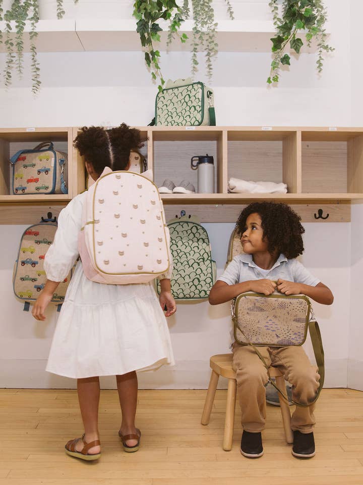 Nature Inspired Lunch Box with Bird Design - Perfect for School, Work, Picnics & Outdoor Adventures