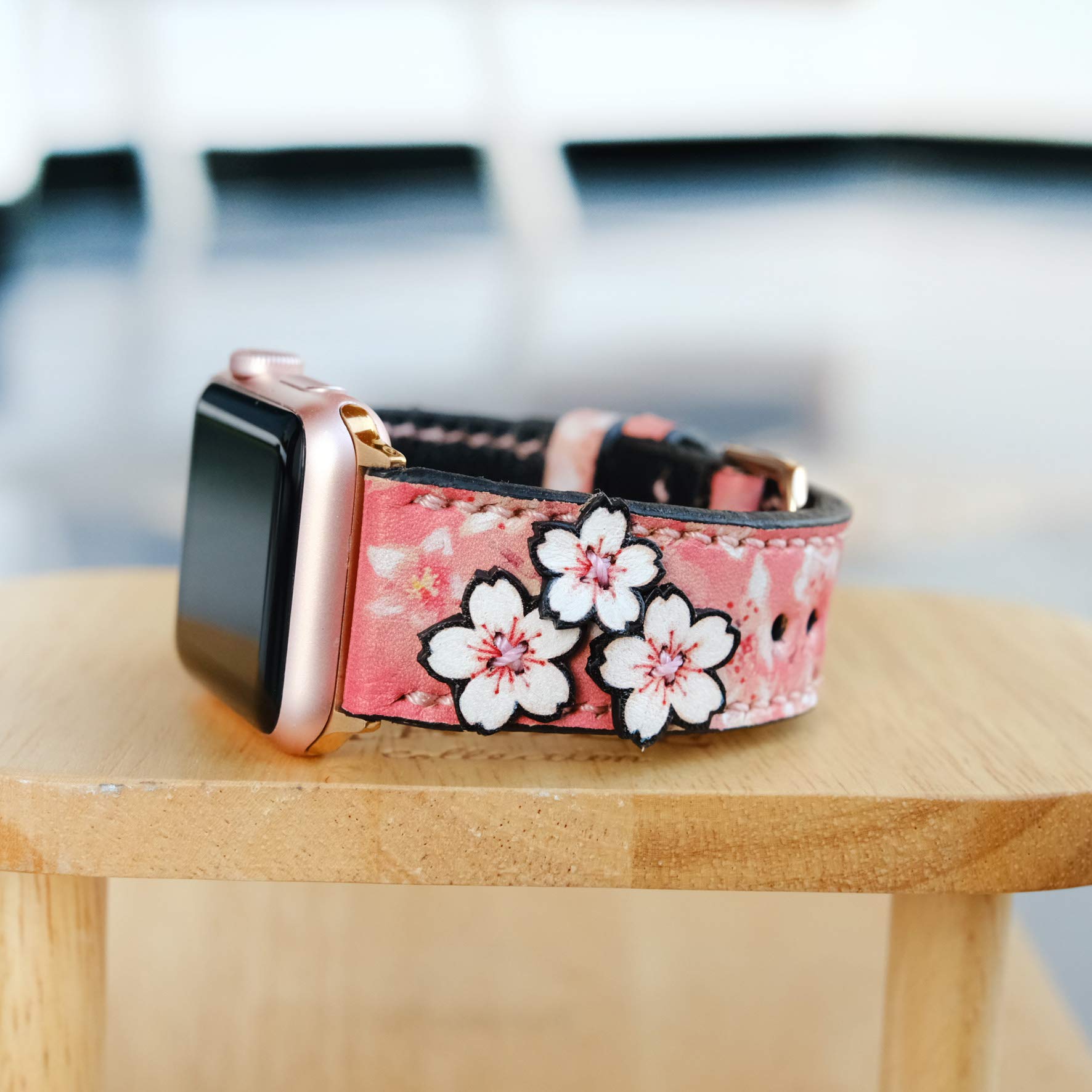 Premium Genuine Leather Apple Watch Band for 38mm/40mm/42mm/44mm - Compatible with Series 1/2/3/4/5/SE - Hand-Stitched Luxury Replacement Strap - Perfect for Workouts, Business Meetings & Casual Wear