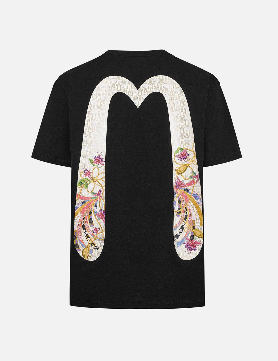 Stylish Magnolia & Knots Daicock Print Boyfriend T-Shirt for Women - Casual Comfort Fit for Everyday Wear, Dates & Outings