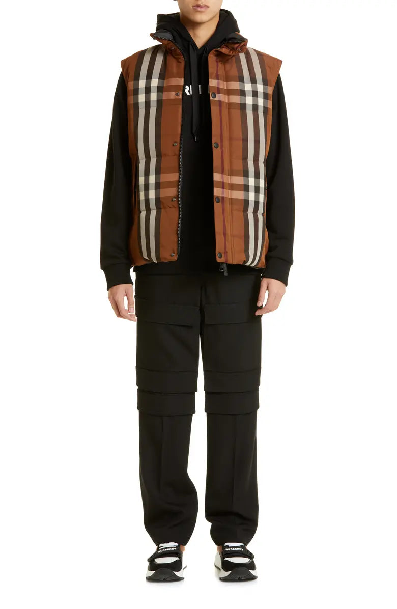 Burberry Reversible Dowling Bodywarmer Vest for Women & Men - Lightweight Puffer Gilet for Outdoor, Hiking & Winter Fashion