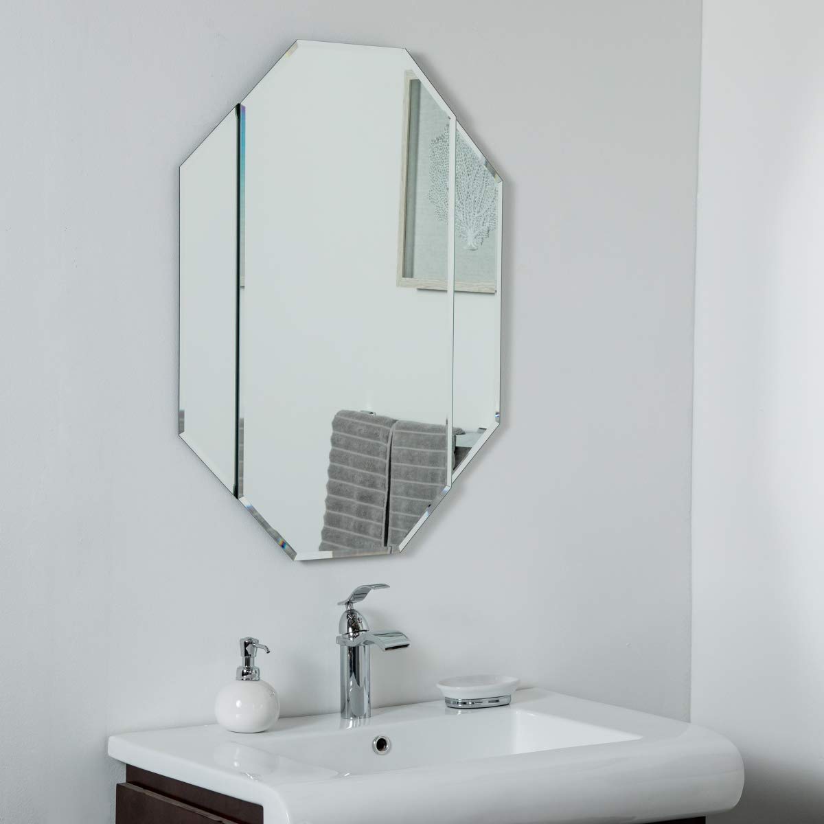 DecorWonderland Frameless Beveled Wall Mirror 31.5
