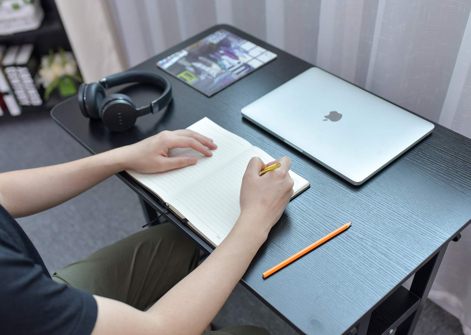 AIZ Adjustable Mobile Standing Desk - 31.5