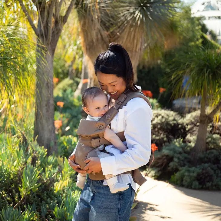 Nuna CUDL Luxe Baby Carrier - Ergonomic, Adjustable & Hands-Free Infant Carrier for Newborn to Toddler - Perfect for Hiking, Travel & Everyday Use