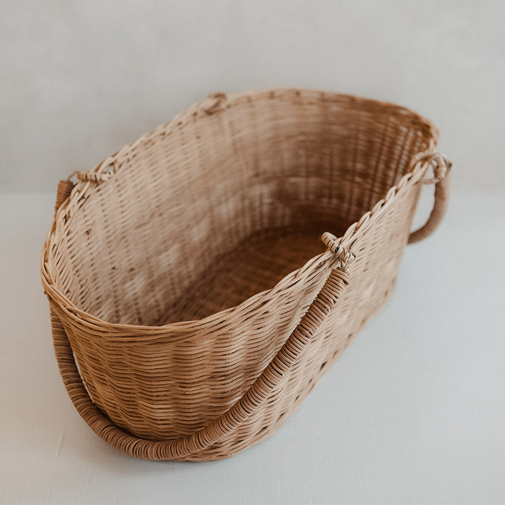 Natural Rose Rattan Basket - Handwoven Storage Organizer for Home Decor, Picnic, Laundry & Gift Giving | Eco-Friendly & Stylish