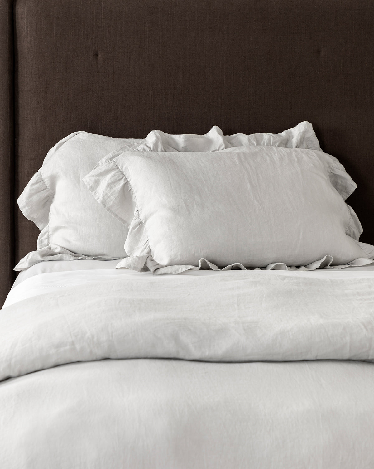 Premium Ruffle Linen Shams Set of 2 - 100% Natural European Flax Bedding Pillowcases for Master Bedroom & Guest Room Decor