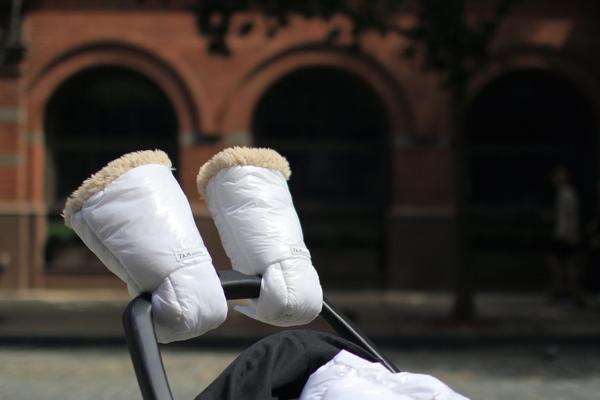7AM Enfant Warmmuffs - Winter Baby Stroller Muff for Cold Weather Protection - Cozy and Soft Infant Stroller Accessory for Outdoor Walks, Shopping, and Park Visits