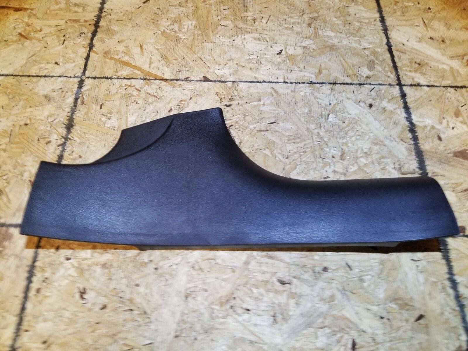 2004-2008 Acura TL Right Rear C-Pillar Lower Trim Panel - OEM Replacement Part - Perfect for Interior Repair & Car Restoration Projects