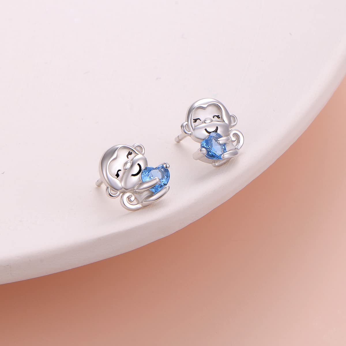 Flyow Monkey Jewelry Set - 925 Sterling Silver Monkey Necklace & Stud Earrings for Women & Girls | Cute Animal-Themed Gift for Birthdays, Christmas & Everyday Wear