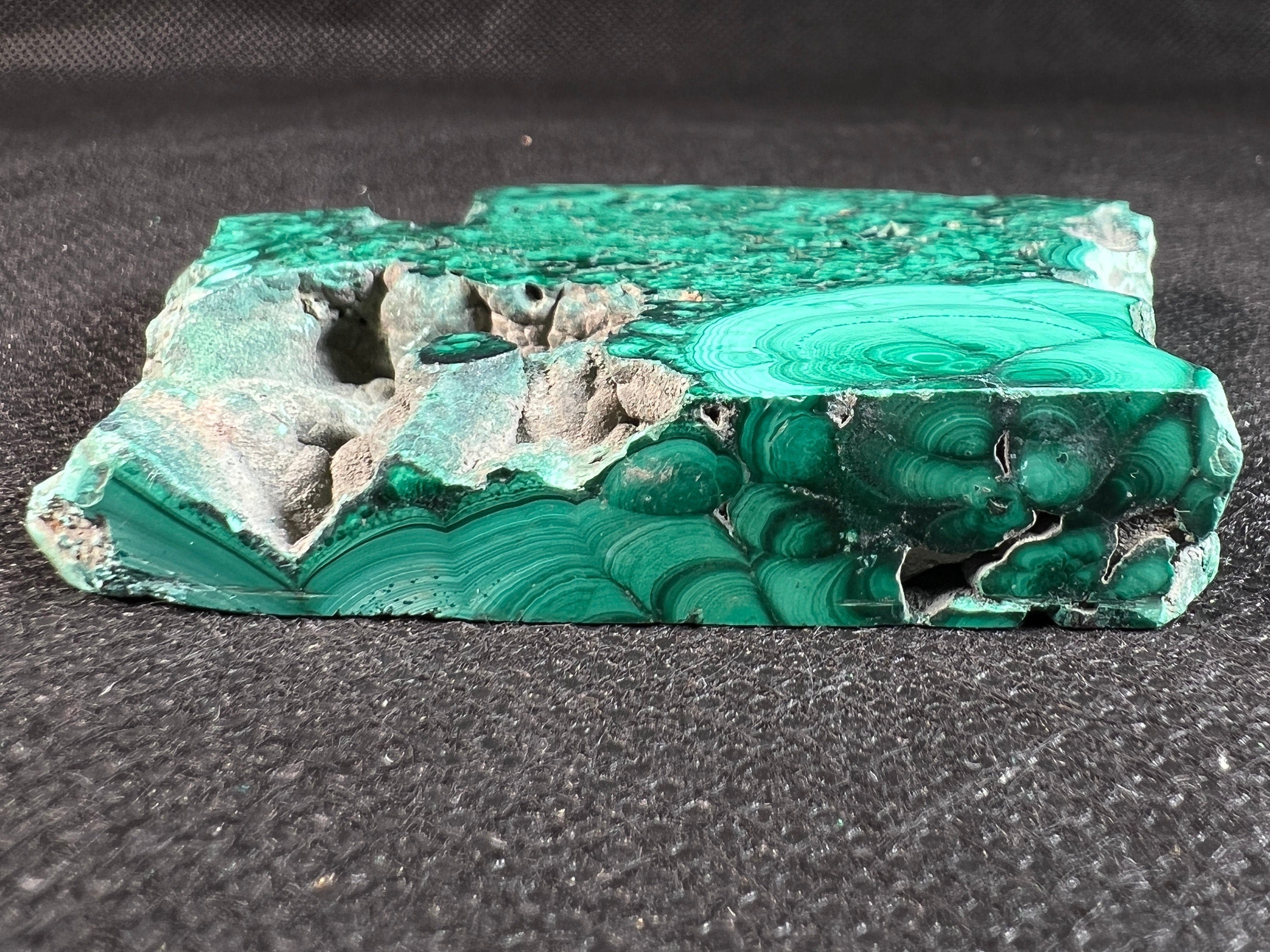 Premium MALACHITE Crystal Slab - Natural Green Malachite Stone for Jewelry Making, Unique Gift Idea & Home Decor (50406) - Perfect for DIY Crafts, Meditation Space & Luxury Interior Design