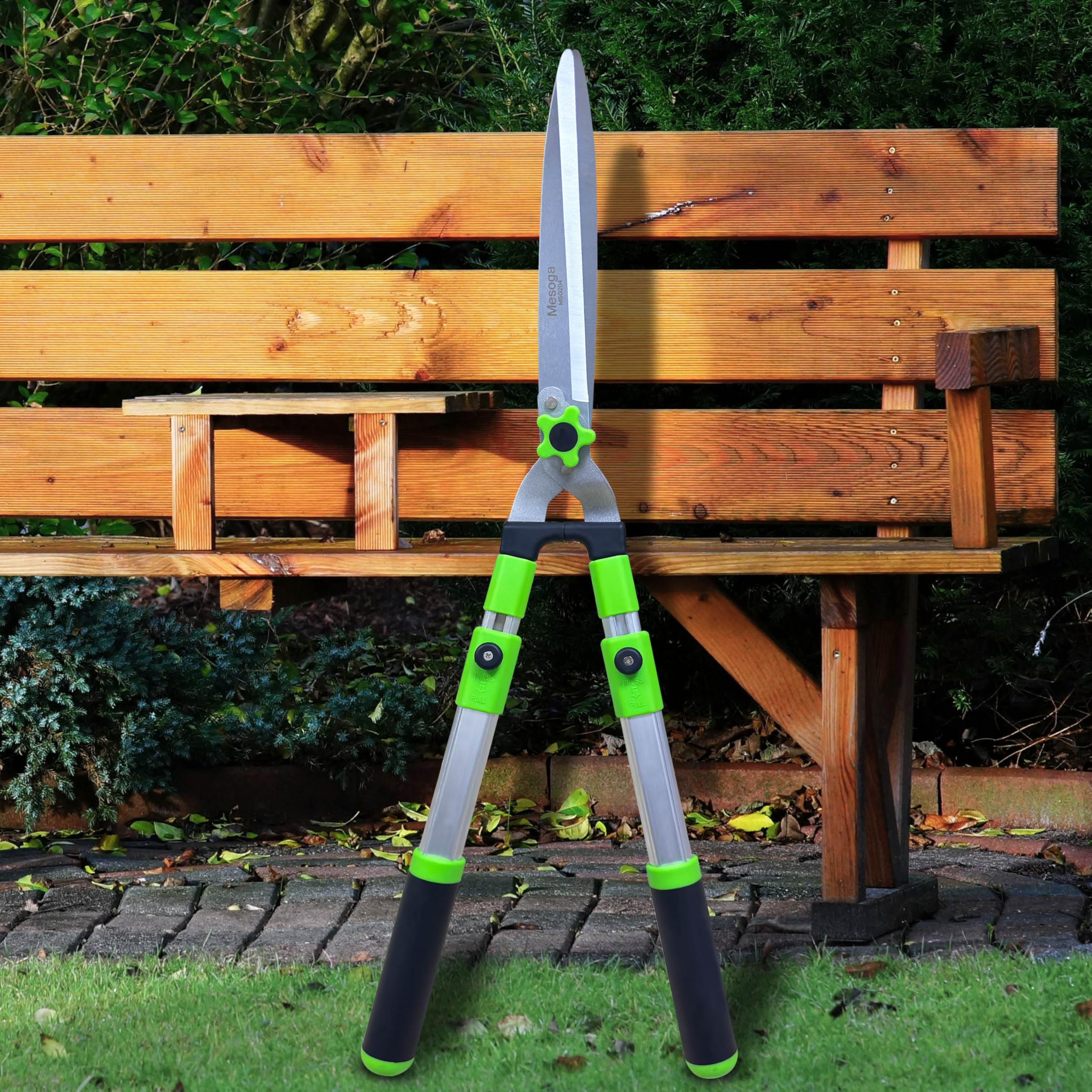 Extendable Hedge Shears - Heavy Duty Garden Trimmer for Bushes, Borders & Pruning | Professional Landscaping Tool
