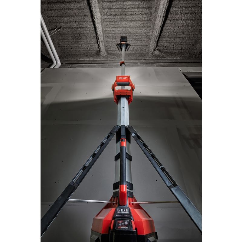 M18 18V Lithium-Ion Cordless ROCKET LED Tower Light (Tool Only) - Bright 2135 Lumens for Construction Sites, Emergency Lighting & Outdoor Work