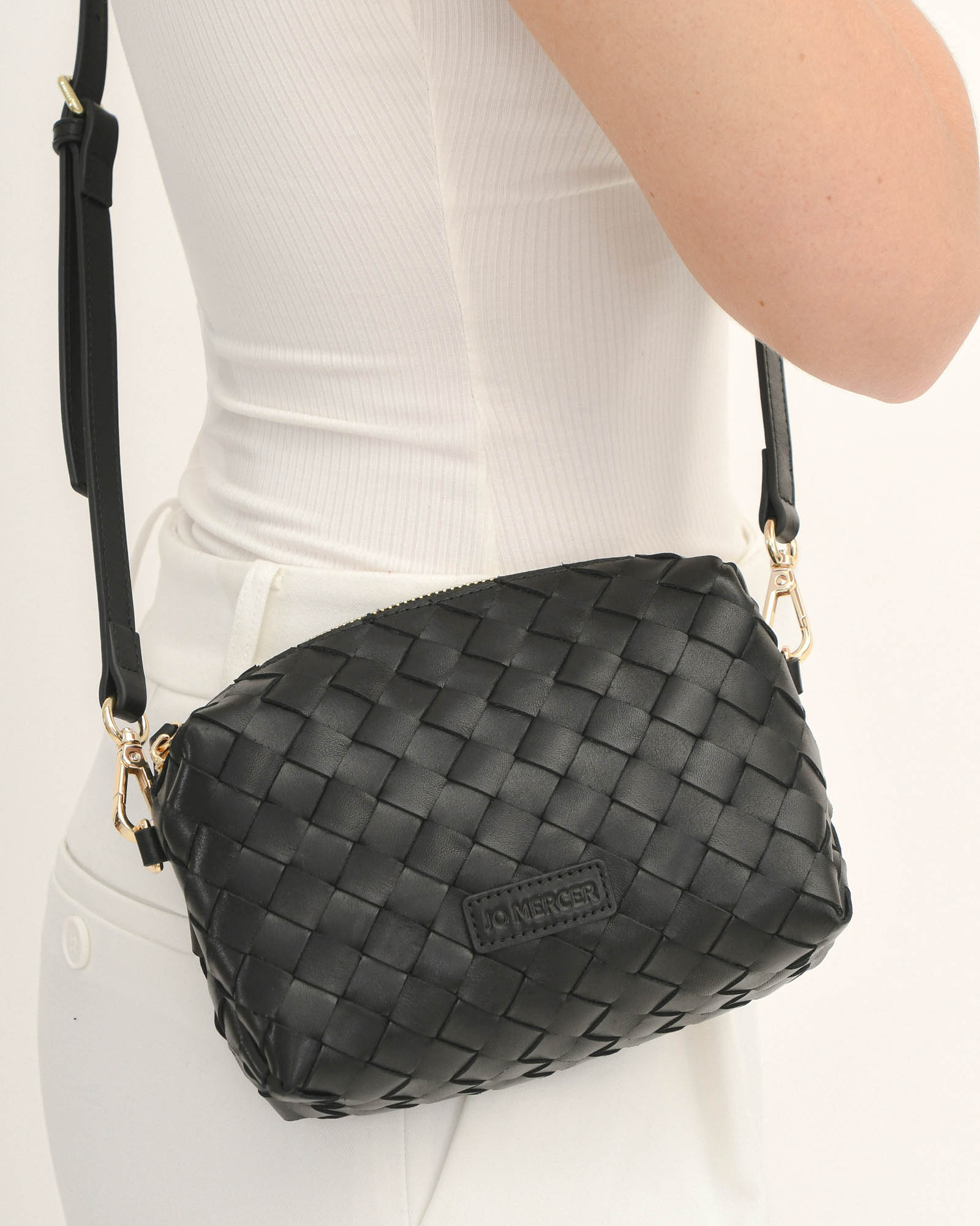 Manuel Black Leather Crossbody Bag for Women - Stylish & Durable Everyday Purse for Work, Travel & Shopping