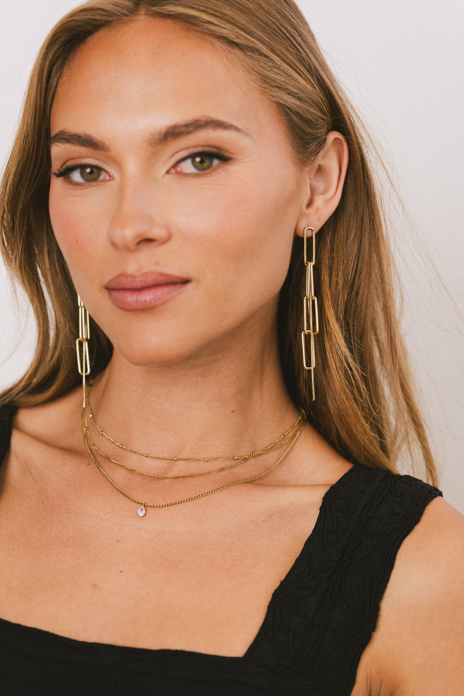 Leo Zodiac Sign Gold Plated Chain Earrings for Women - Elegant Dainty Minimalist Jewelry Gift for Birthday, Anniversary & Everyday Wear