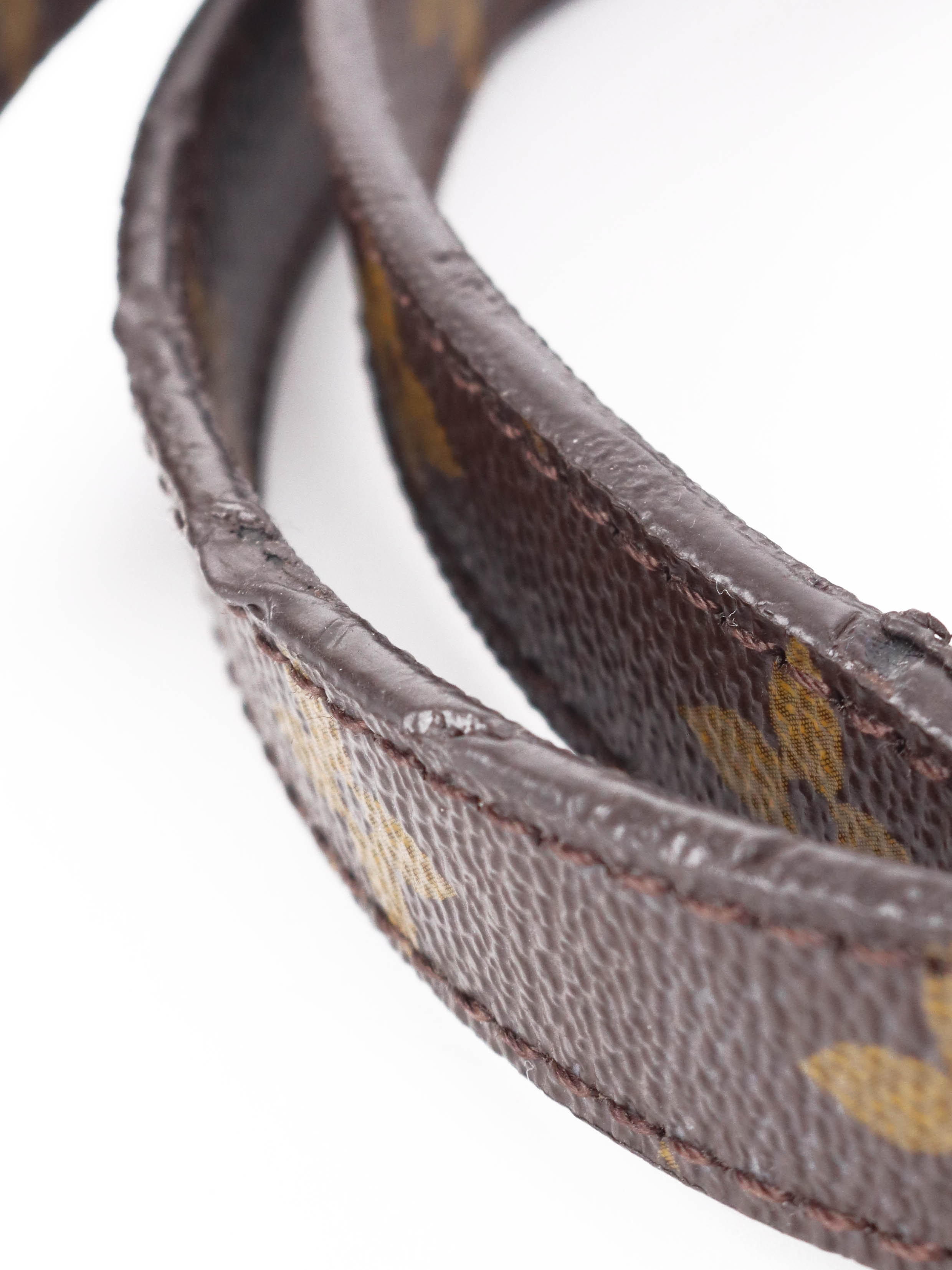 Authentic Louis Vuitton Monogram Pochette Metis Crossbody Bag - Luxury Handbag for Women, Perfect for Work, Travel & Everyday Use