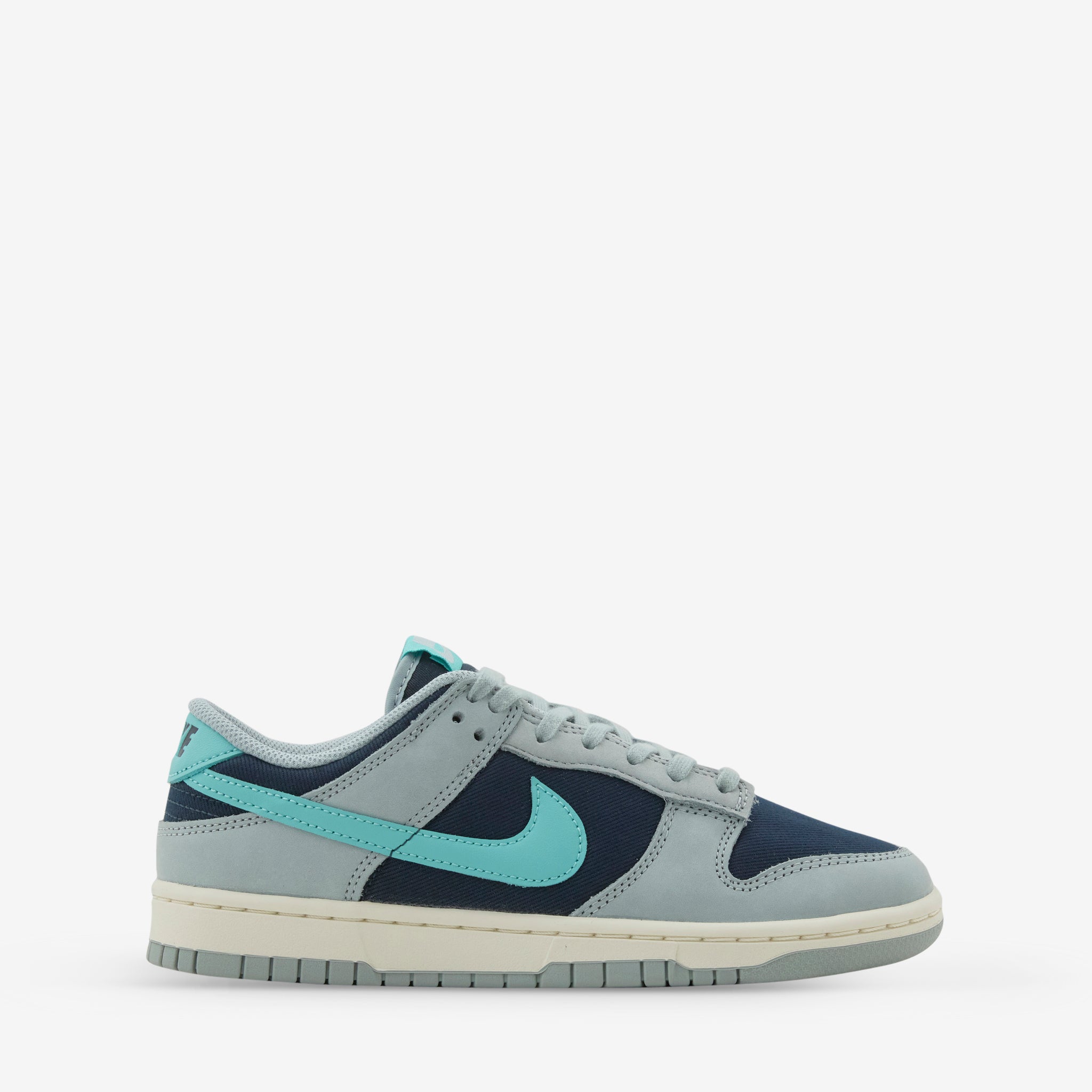 Nike Dunk Low Retro Premium Sneakers - Light Pumice/Green Frost/Dark Obsidian Colorway | Men's Casual Shoes for Streetwear & Everyday Wear