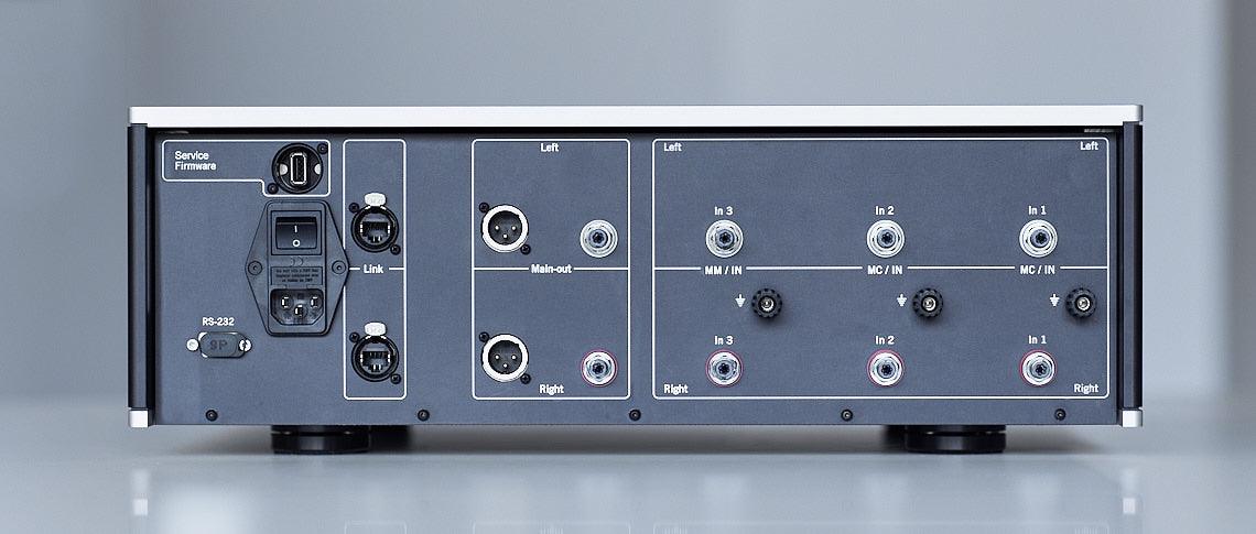 Soulution 755 High-End Phono Preamplifier for Vinyl Records - Audiophile Turntable Preamp with Ultra-Low Noise for Home Audio Systems & Music Studios