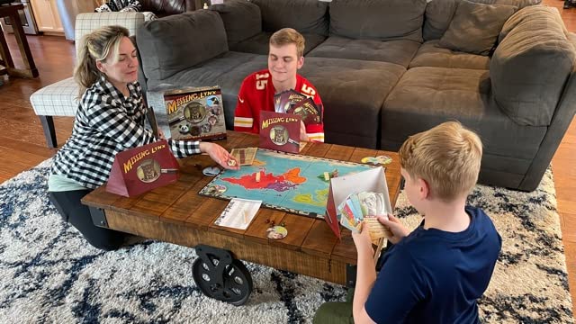 Missing Lynx Wildlife Rescue - Best Cooperative Board Game for Kids & Family Game Night - Educational World Map Adventure for Learning & Bonding