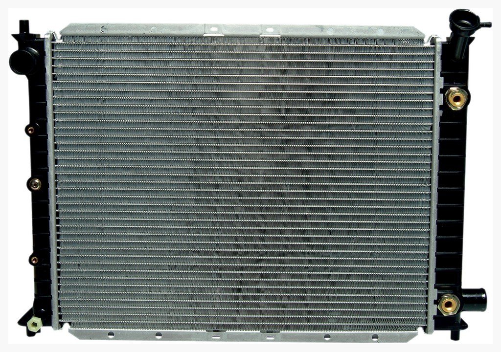 High-Performance 8011273 Radiator - Durable Replacement for Cars, Trucks & SUVs - Perfect for Cooling System Upgrades & Engine Maintenance