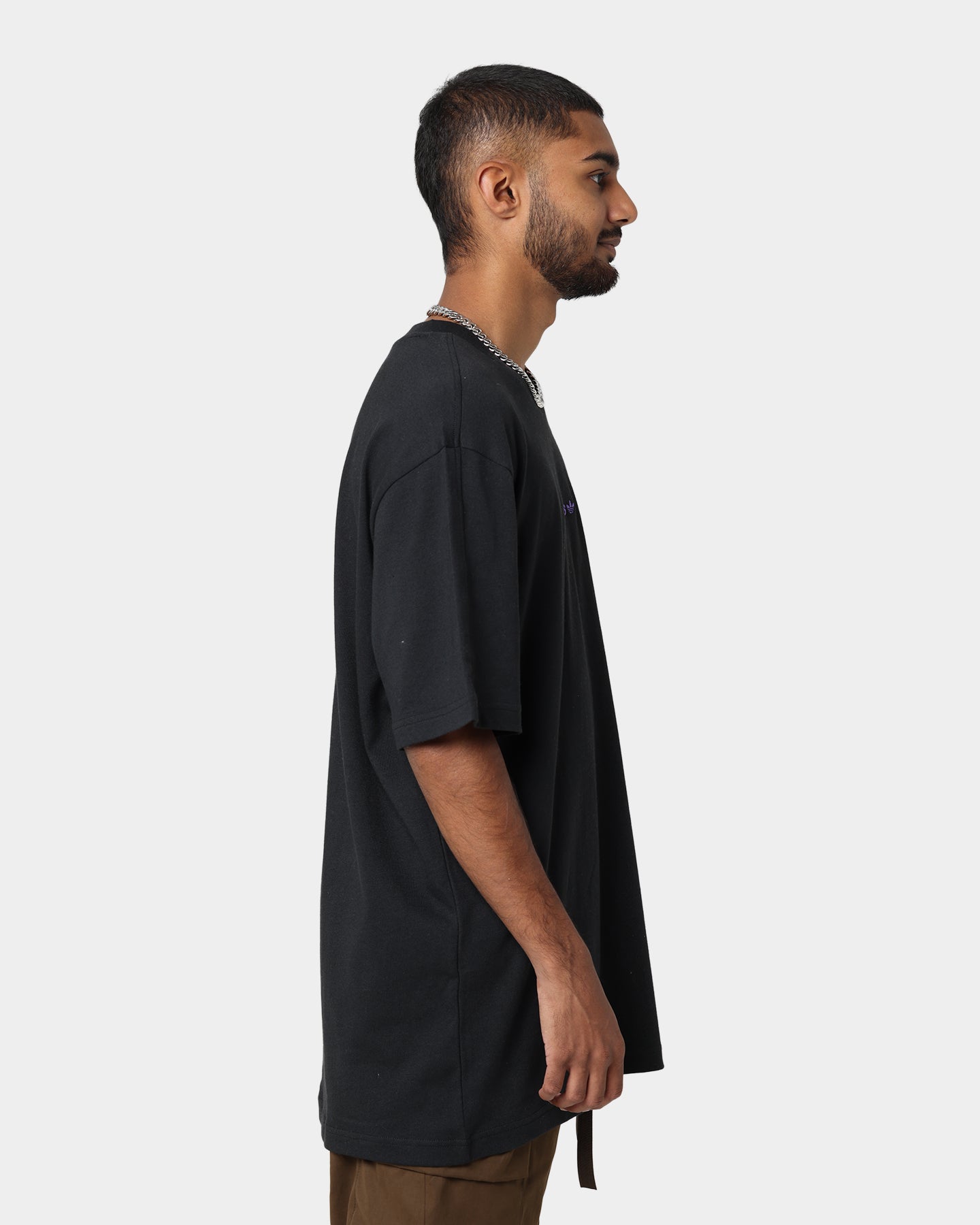 Adidas Edge Seam T-Shirt for Men - Black Performance Athletic Shirt for Running, Gym & Casual Wear