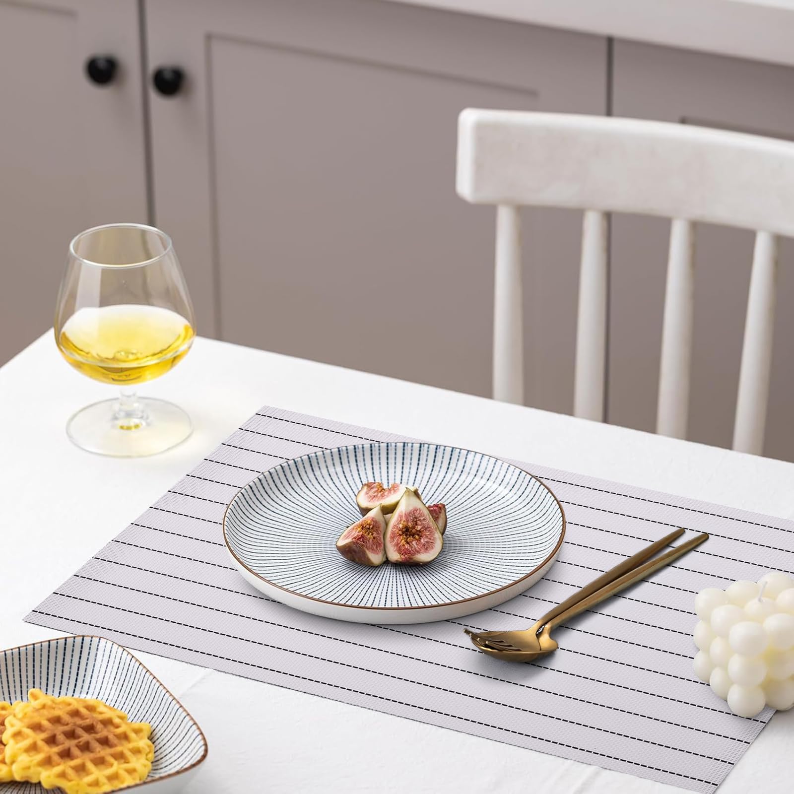 Premium Polyester Silk Dining Table Mats Set of 4 - 45x30cm Heat-Resistant & Easy Clean Table Decor - Elegant White Placemats for Formal Dinners, Holiday Gatherings & Everyday Use