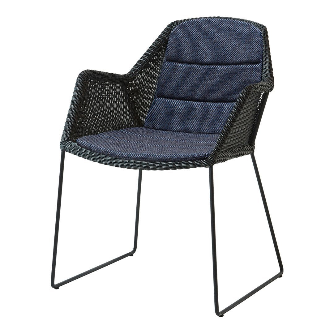 Breeze Outdoor Chair with Sled Base - Lightweight Patio Furniture for Backyard, Poolside, and Garden Relaxation