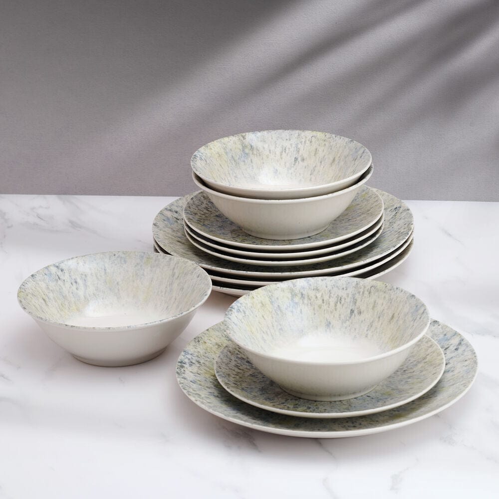 Warren 12-Piece Dinnerware Set - Service for 4 People, Porcelain Plates, Bowls & Mugs, Elegant Dinner Set for Family Meals, Parties & Daily Use