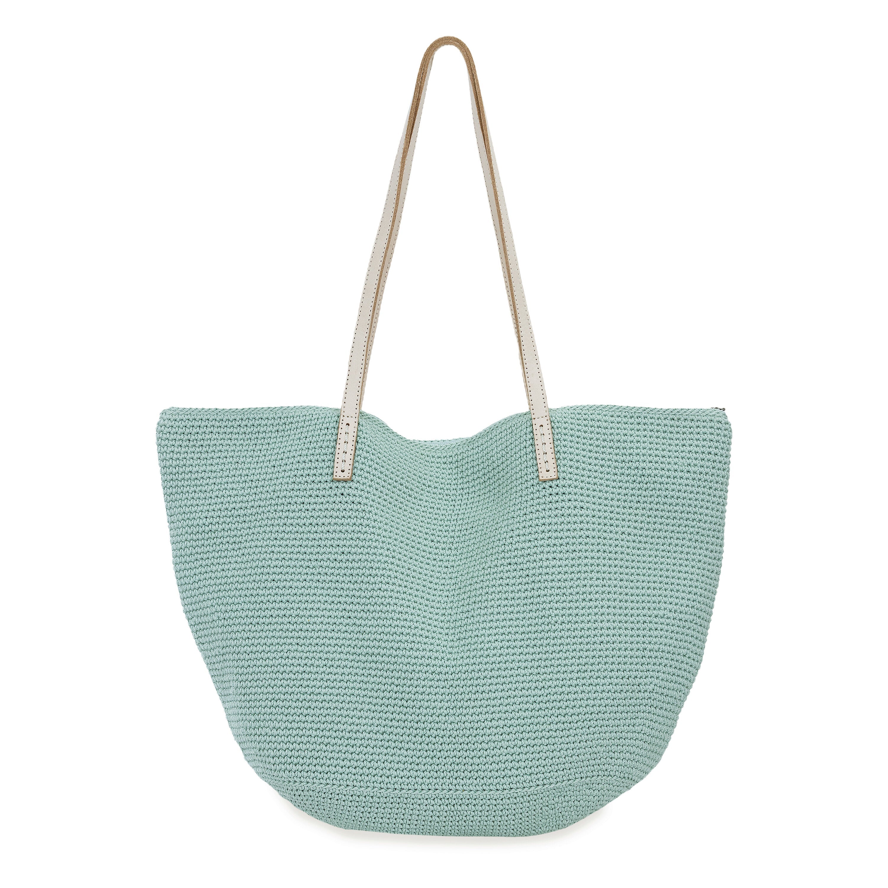Faye Tote Bag and Penelope Sandal Gift Set for Women - Perfect Birthday, Anniversary & Mother's Day Present - Stylish Handbag & Comfortable Sandals Combo for Summer Outings & Beach Vacations