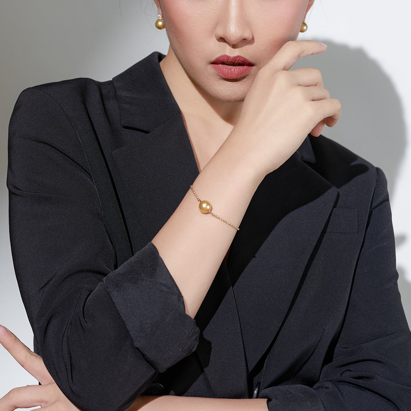 18K Solid Gold South Sea Golden Pearl Earrings KE00110 - Luxury Pearl Jewelry for Women, Elegant Gift for Weddings, Anniversaries & Special Occasions