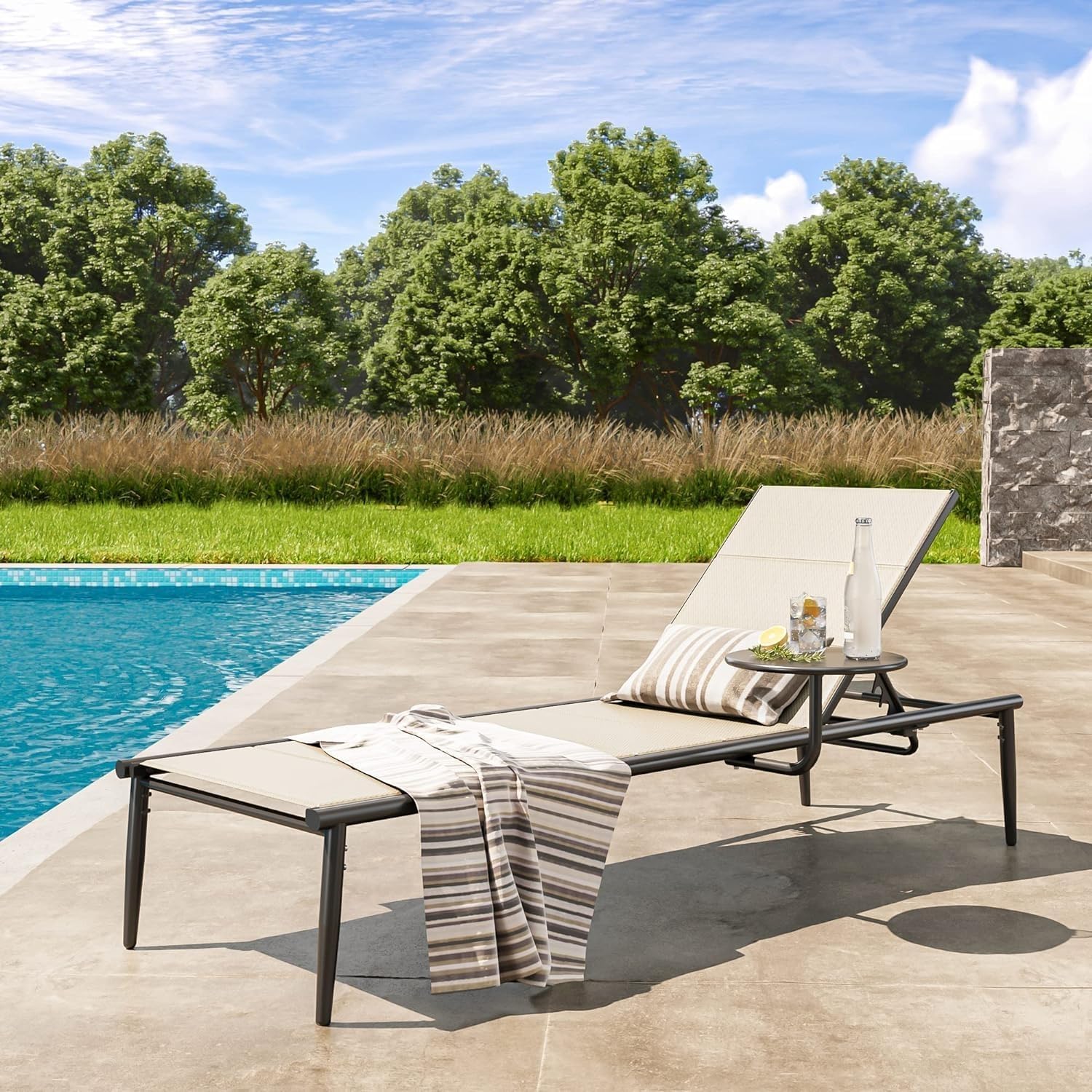 EAST OAK Textilene Outdoor Chaise Lounge Chair - 2024 Aluminum Patio Recliner with Adjustable 5-Position Backrest & Side Table - Waterproof Sunbed for Poolside, Beach, Backyard, Porch, Garden Relaxation - Perfect for Summer Lounging, Vacation & Outdoor Leisure