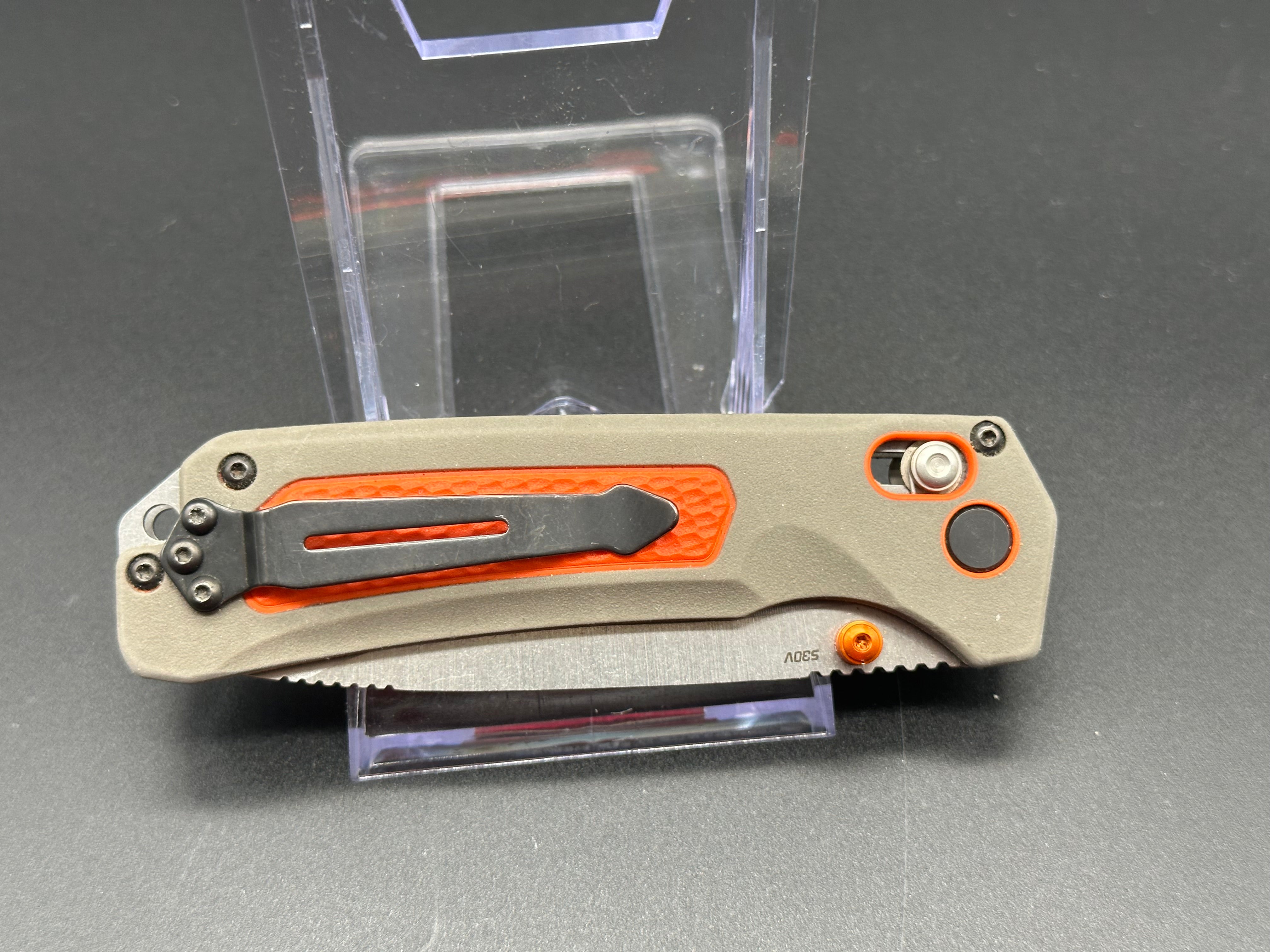 Benchmade Grizzly Ridge Hunting Knife - Grey/Orange Polymer Handle - Outdoor Survival, Camping & EDC Folding Knife