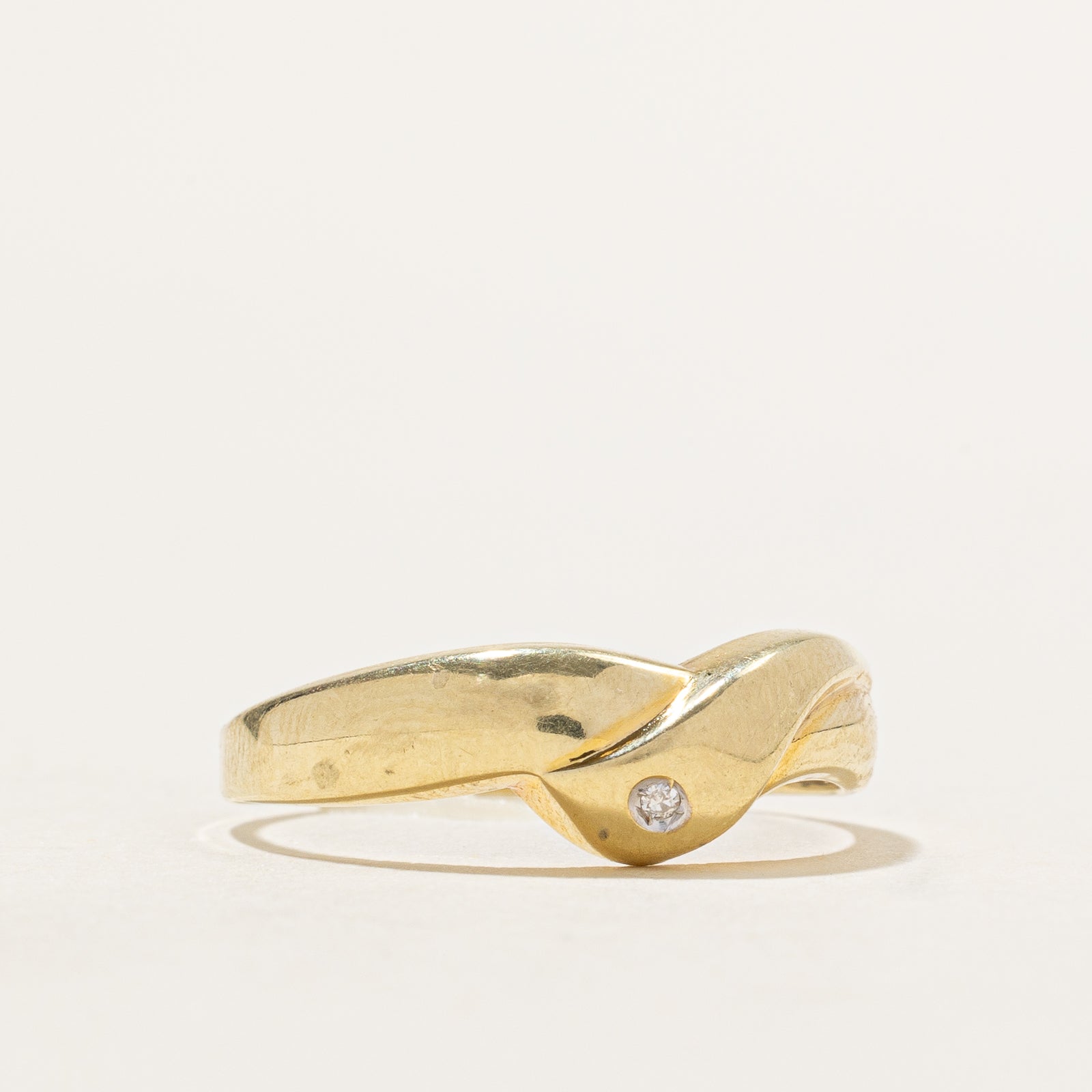 Flush Set Diamond Chevron Ring - 0.005ct Size 8.25 | Elegant Minimalist Wedding Band, Anniversary Gift for Her | Perfect for Everyday Wear & Special Occasions