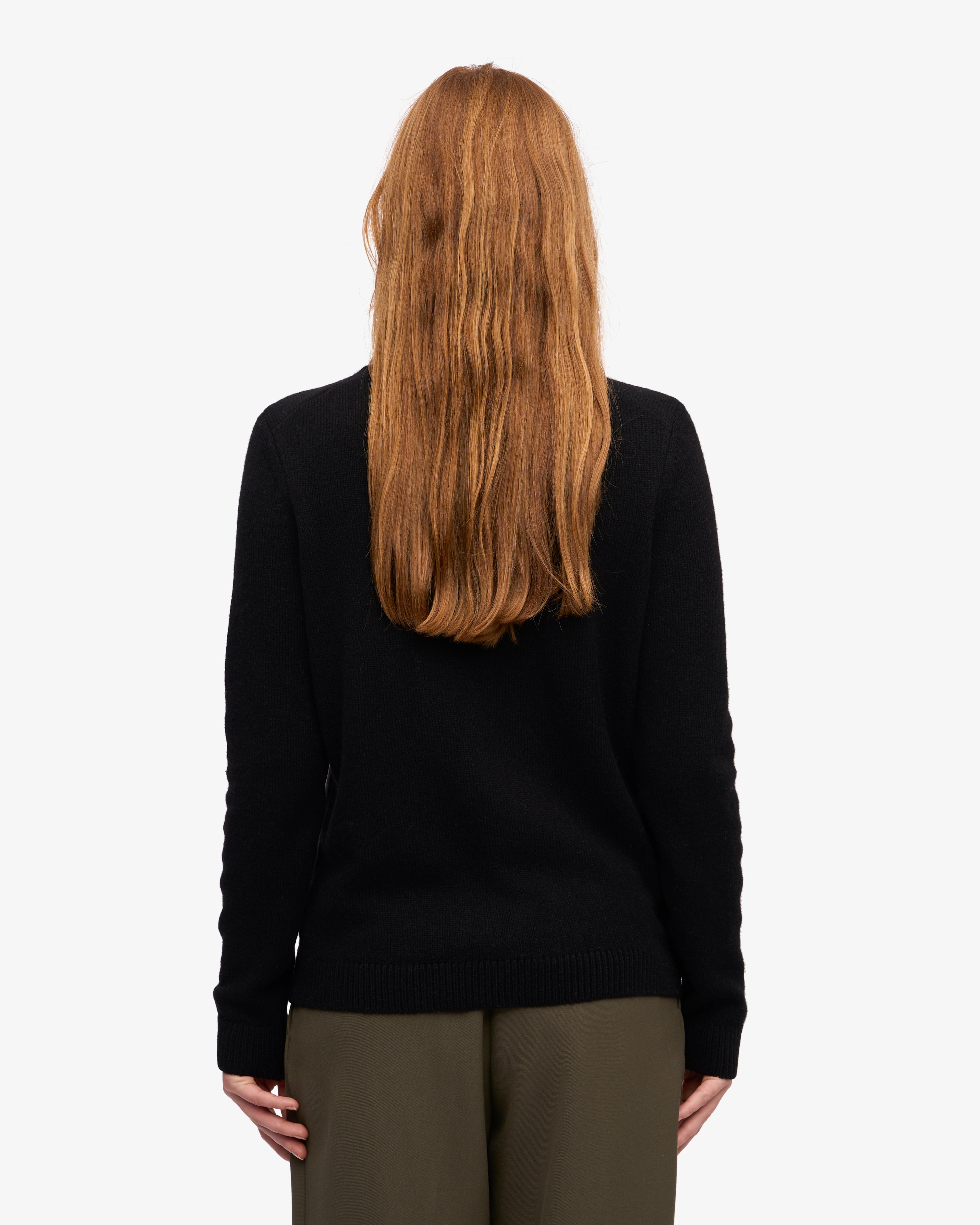 Classic Women's Merino Wool Crew Neck Sweater - Deep Black | Warm & Soft Winter Pullover for Casual Outfits & Office Wear