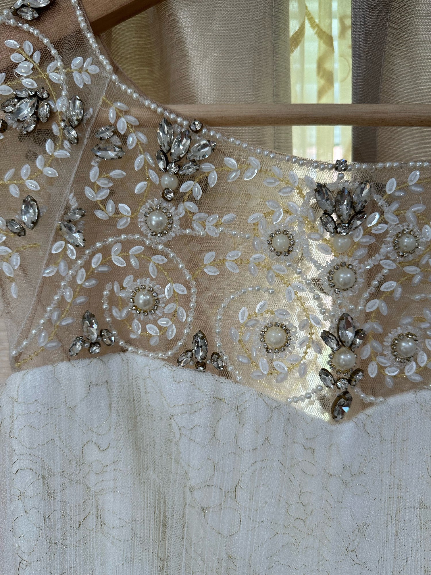 Marchesa Notte Tiernan Gown - Elegant Formal Evening Dress for Prom, Wedding & Special Occasions